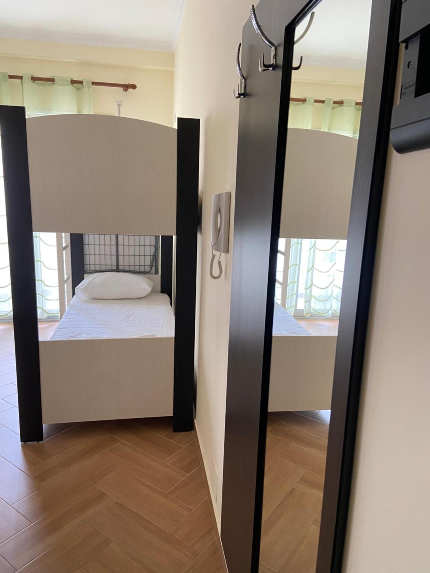 Ari Apartaments Avlonya Dış mekan fotoğraf
